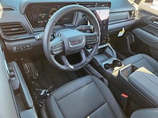 New 2026 GMC Terrain AT4 w/ Technology Package II AWD/4WD video 3