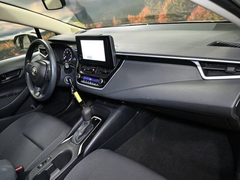 Used 2023 Toyota Corolla LE w/ Carpet Mat Package (TMS) FWD image 48