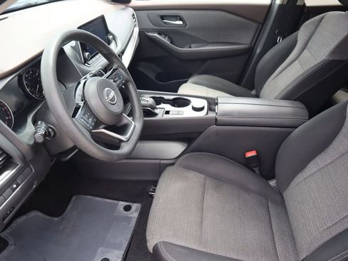 Certified 2022 Nissan Rogue SV AWD/4WD image 18