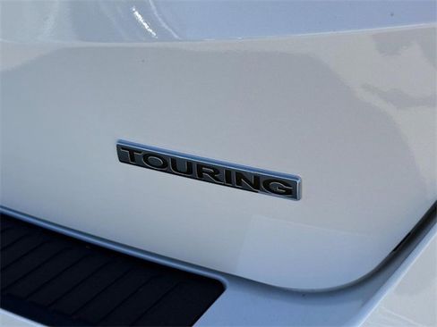 New 2026 Honda Odyssey Touring image 4