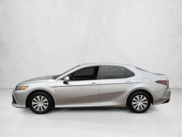 Used 2022 Toyota Camry LE FWD image 9