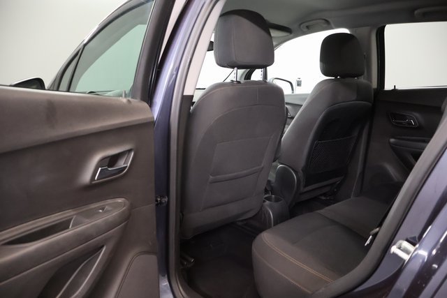 Used 2019 Chevrolet Trax LS w/ Tint and Cruise Package FWD image 29