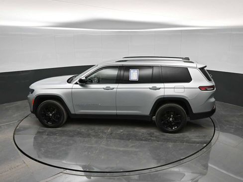 Used 2021 Jeep Grand Cherokee L Limited image 27