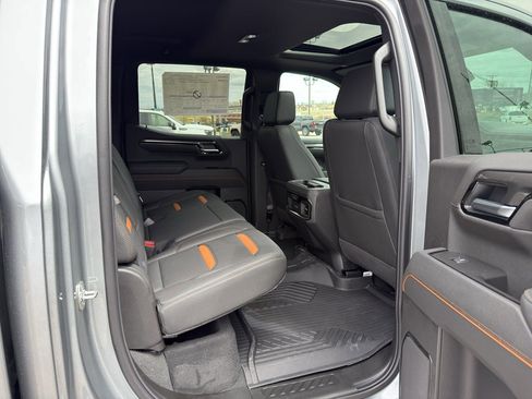 New 2026 GMC Sierra 1500 AT4 w/ AT4 Premium Package AWD/4WD image 11