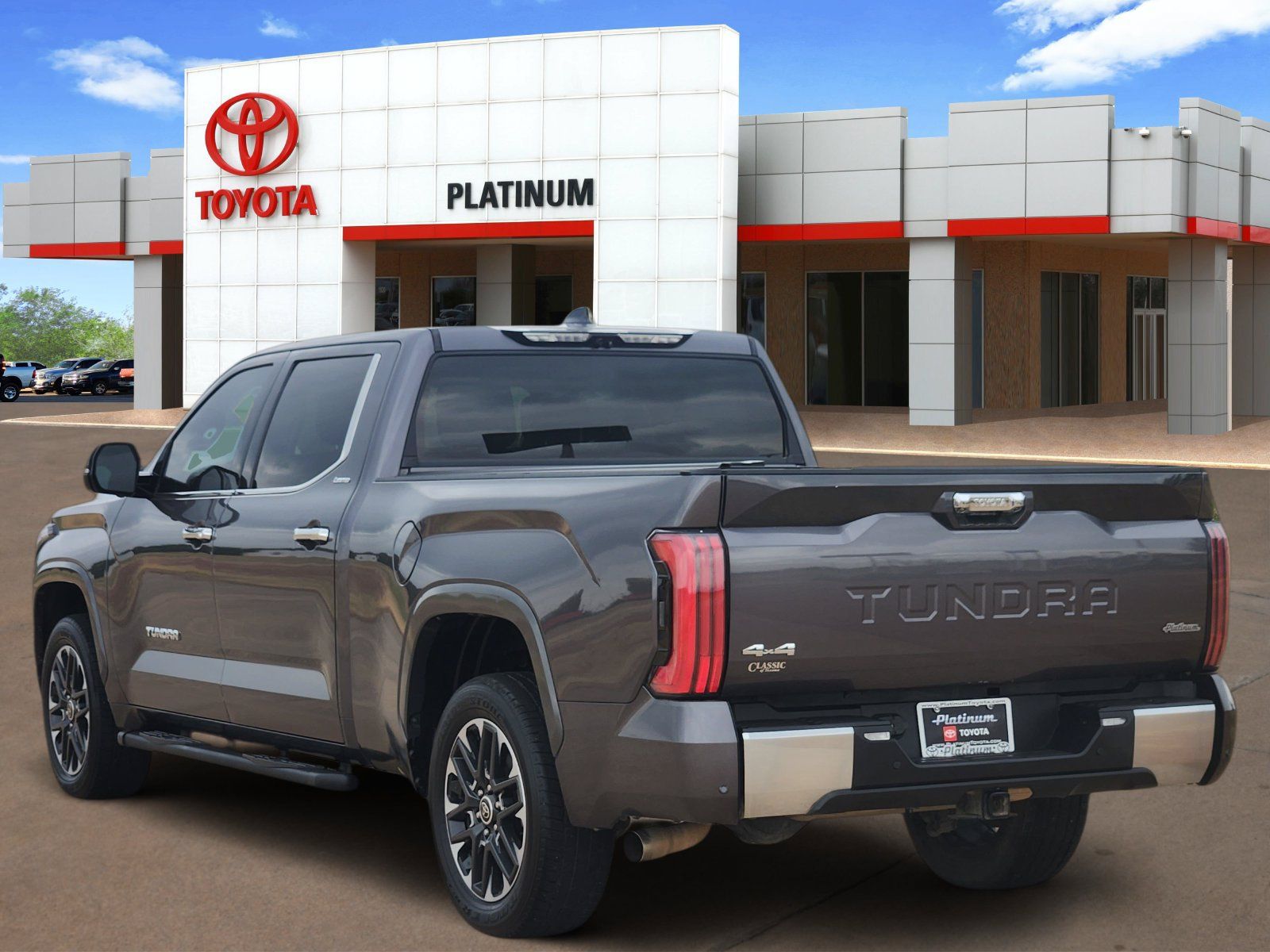 Used 2022 Toyota Tundra Limited AWD/4WD image 5