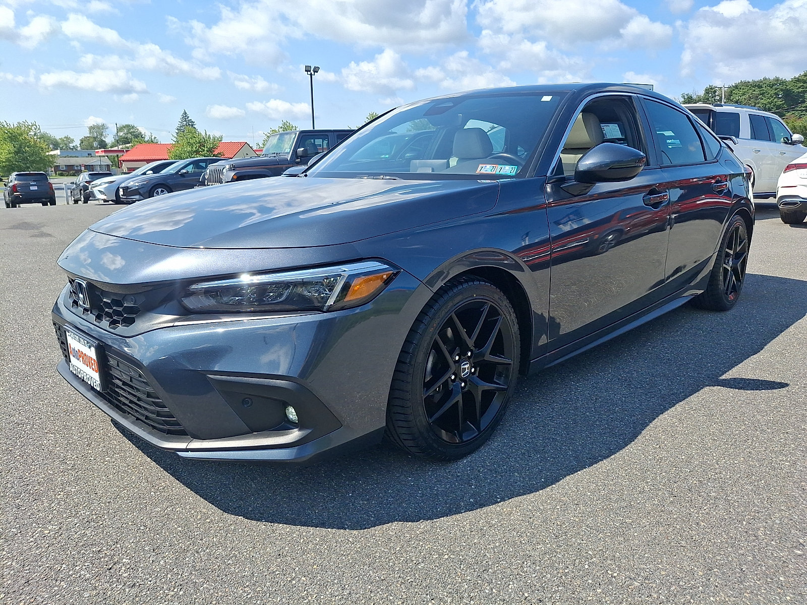 Used 2024 Honda Civic Sport Touring image 3