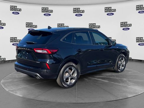 Used 2024 Ford Escape ST-Line Select w/ Tech Pack #1 AWD/4WD image 5
