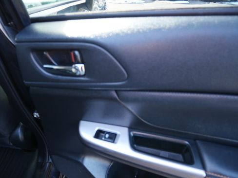 Used 2016 Subaru Crosstrek 2.0i Limited image 28