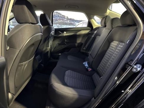 Used 2025 Kia K5 LXS image 13