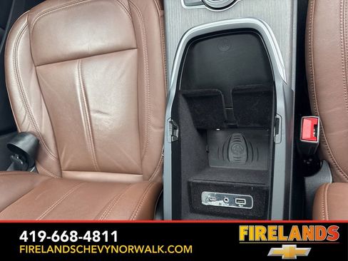 Used 2022 Alfa Romeo Stelvio Ti image 25