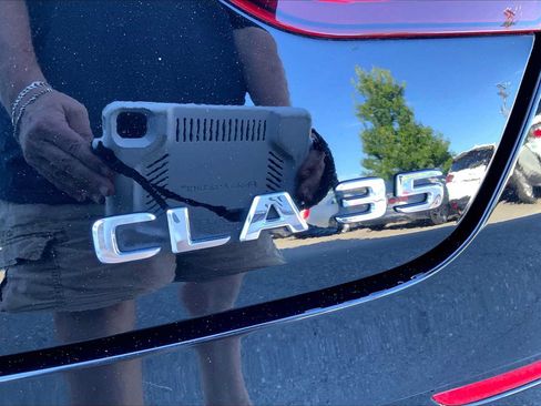 Used 2022 Mercedes-Benz CLA 35 AMG 4MATIC image 10