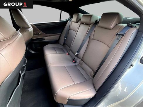 Certified 2024 Lexus ES 350 w/ Premium Package FWD image 18