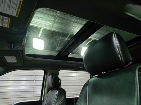 Used 2020 Ford F350 Lariat w/ Lariat Ultimate Package image 17