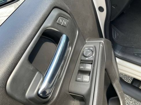 Used 2026 Chevrolet Silverado 1500 Custom w/ Turbomax Blackout Package RWD image 8