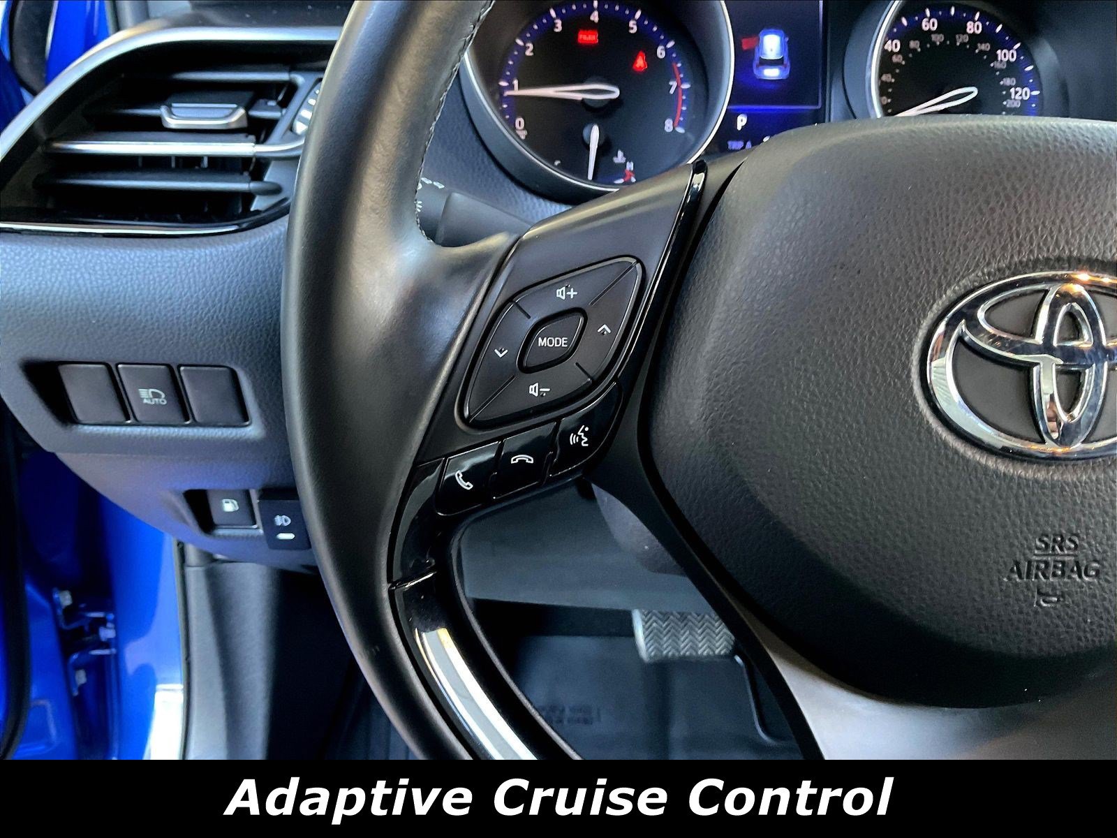 Used 2018 Toyota C-HR XLE FWD image 10