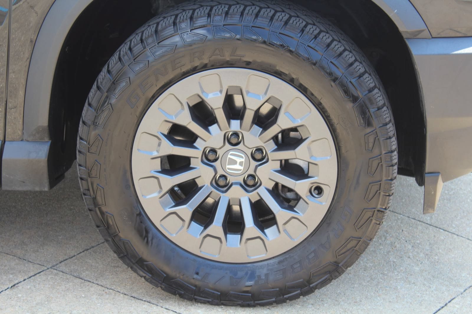 Used 2026 Honda Passport TrailSport image 3