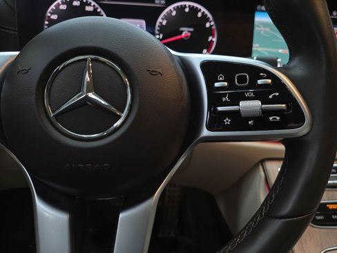 Used 2019 Mercedes-Benz E 450 4MATIC Coupe image 19