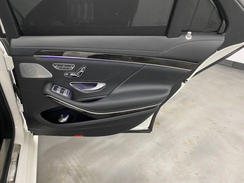 Used 2014 Mercedes-Benz S 550 Sedan image 48