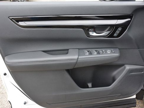 Used 2023 Honda CR-V EX-L image 10