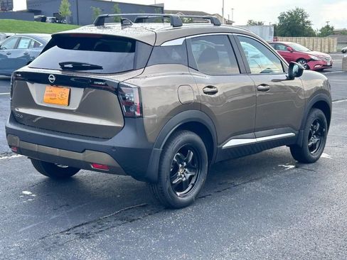 Used 2026 Nissan Kicks SV w/ Cold Weather Package FWD image 3