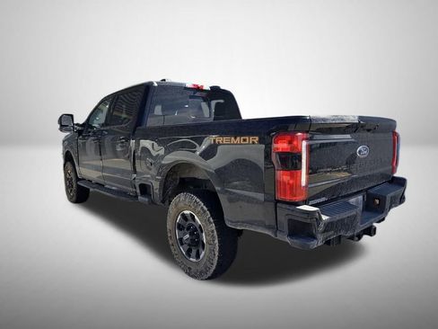 Used 2023 Ford F250 Lariat w/ Lariat Ultimate Package image 4