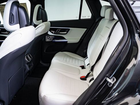 New 2026 Mercedes-Benz GLC 300 GLC 300 image 35