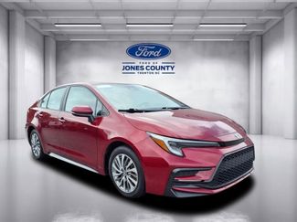 Used 2023 Toyota Corolla XSE video 1