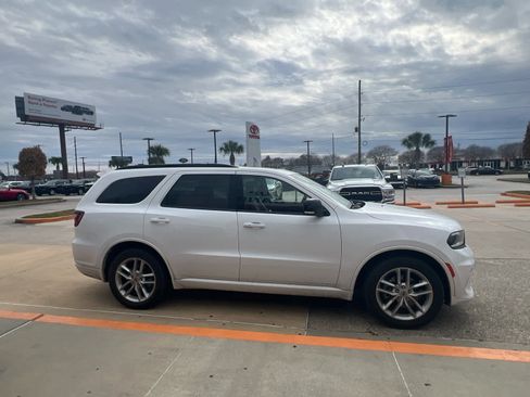 Used 2024 Dodge Durango GT image 5