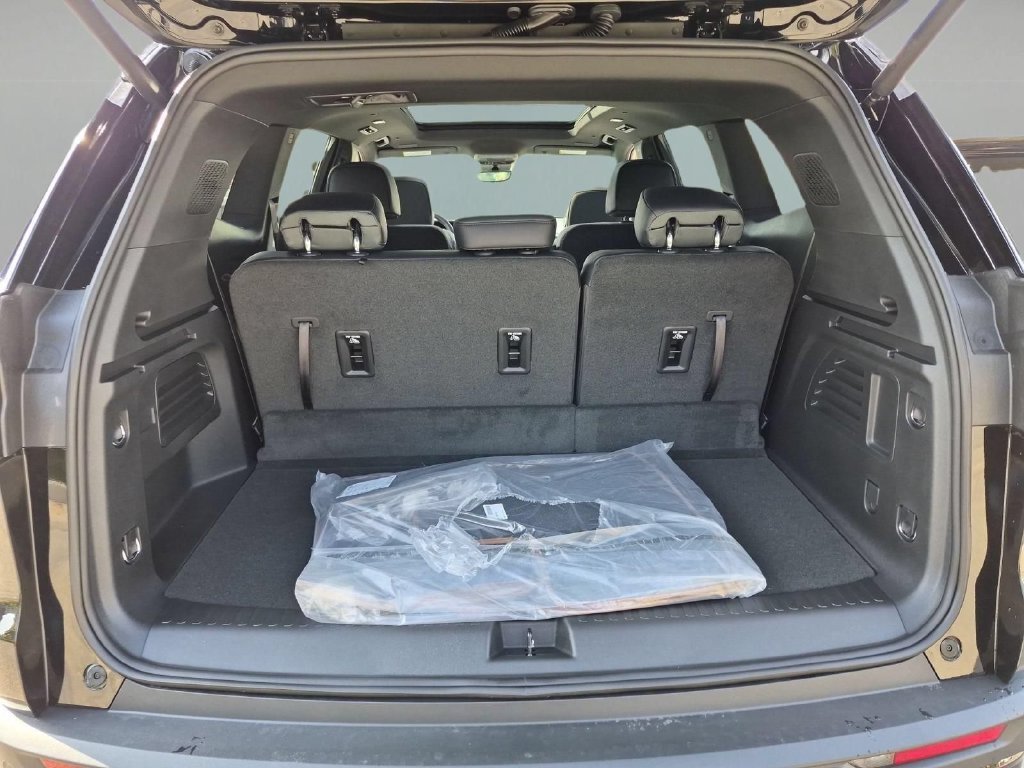 New 2026 GMC Acadia AT4 AWD/4WD image 26