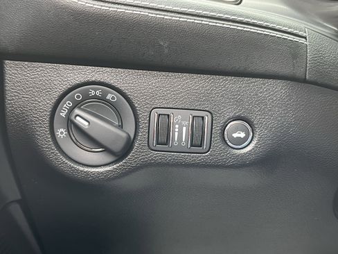 Used 2023 Dodge Challenger SRT Hellcat image 35