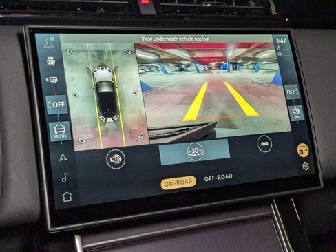 New 2026 Land Rover Range Rover Velar Dynamic SE image 13