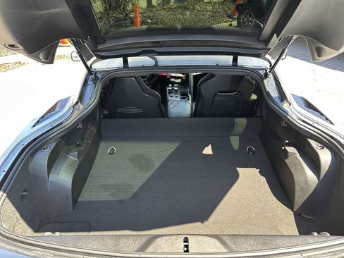 Used 2014 Chevrolet Corvette Stingray Coupe RWD image 25