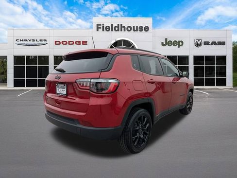 Used 2025 Jeep Compass Latitude w/ Altitude Special Edition image 15