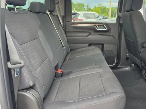 Used 2025 Chevrolet Silverado 2500 LT w/ Convenience Package AWD/4WD image 27
