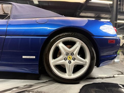 Used 1999 Ferrari F355 Spider RWD image 15