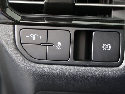 New 2026 Kia Sportage LX image 22