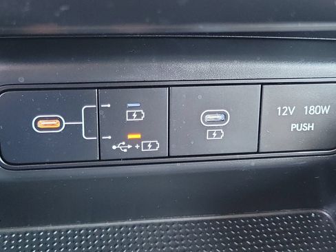 Certified 2025 Hyundai Tucson SE FWD image 15