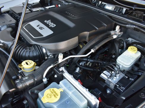 Used 2017 Jeep Wrangler Unlimited Sport w/ Quick Order Package 23S image 52