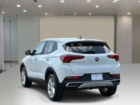 Used 2021 Buick Encore GX Preferred w/ Cold Weather Comfort Package FWD image 3