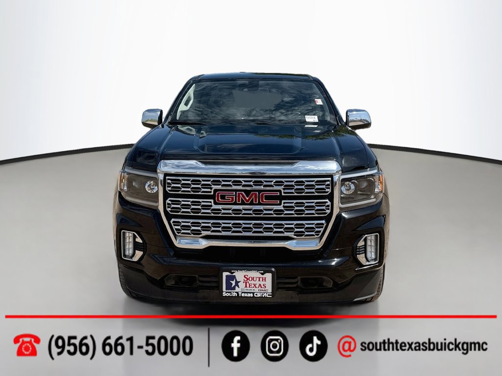 Used 2022 GMC Canyon Denali w/ Denali Black Edition Package AWD/4WD image 2