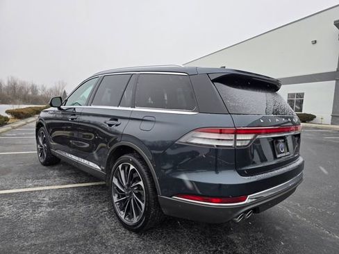 Used 2023 Lincoln Aviator Reserve w/ Equipment Group 201A image 9
