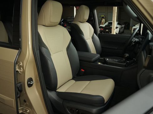 Used 2026 Lexus GX 550 image 9