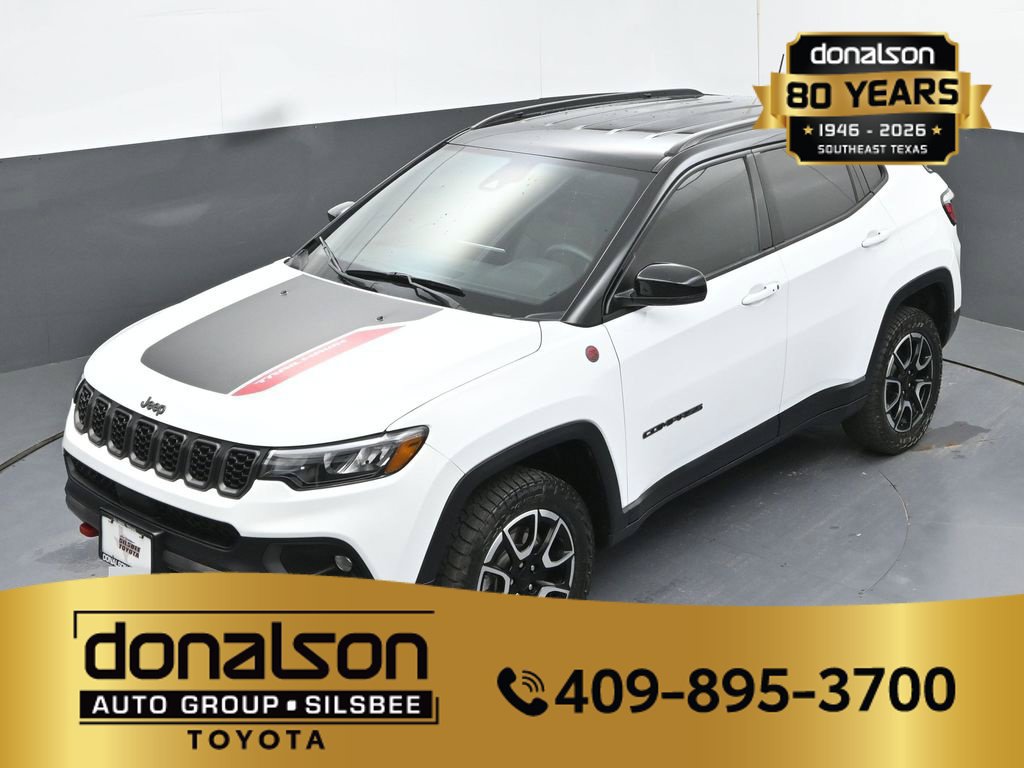 Used 2024 Jeep Compass Trailhawk AWD/4WD image 25