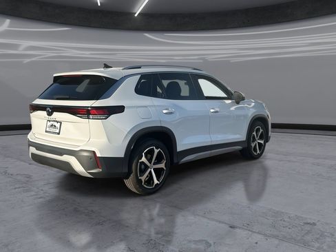 New 2026 Volkswagen Tiguan SE FWD image 5