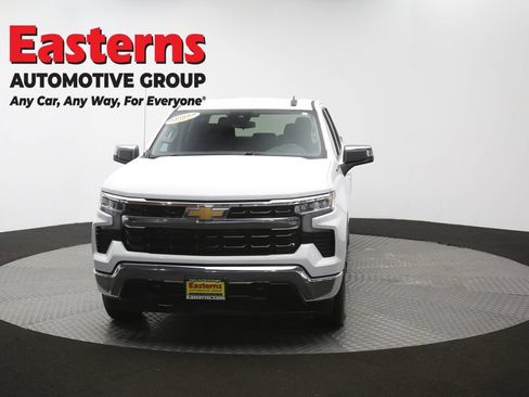 Used 2025 Chevrolet Silverado 1500 LT AWD/4WD image 54