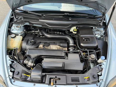 Used 2008 Volvo C70 T5 FWD image 32