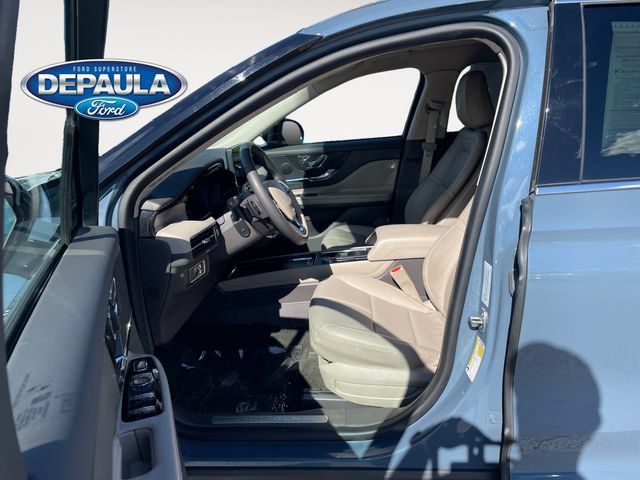 Used 2023 Lincoln Corsair AWD w/ Equipment Group 101A image 11