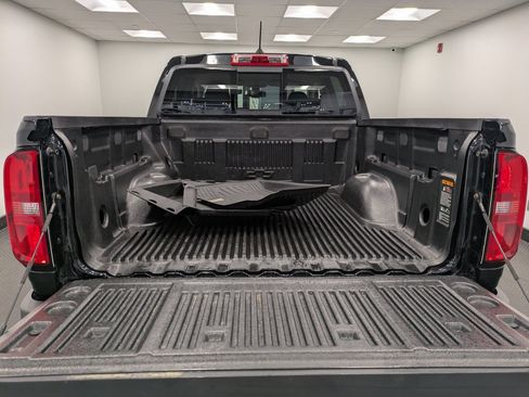 Used 2020 Chevrolet Colorado Z71 image 24