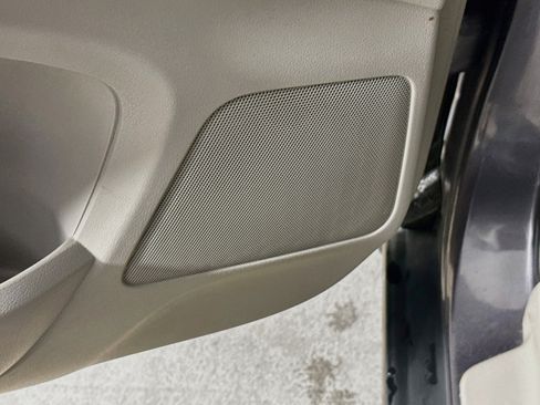 Used 2015 Honda Odyssey EX image 21