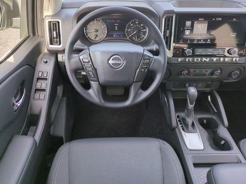 New 2026 Nissan Frontier SV image 15